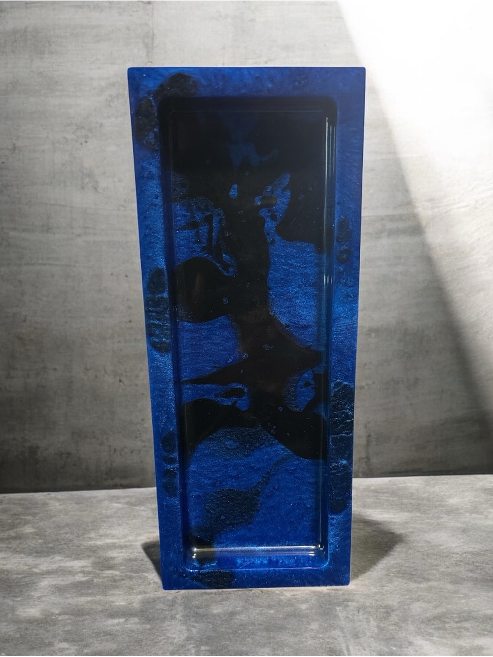 NORE’S NOVELTIES HANDCRAFTED DECORATIVE APPETIZER TRAY “BLUE MOON”